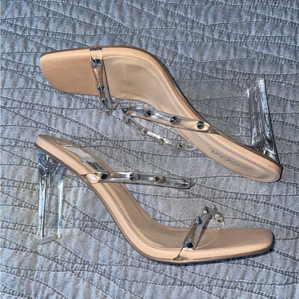NWOT Soda Clear Strap Studded Heels Size 9.5